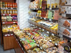 -来伊份(制造局路店)