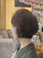 -一東造型烫发染发