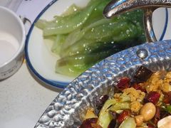 -小鱼小牛·鱼牛干锅·脆鱼火锅(世欧广场店)