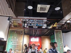 -八月美食小馆(银泰城总店)