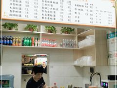 -正宗向东街新化特色牛肉粉馆(一中店)