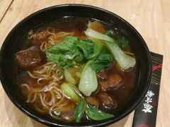-汇吃汇喝美食街(上海建发浦悦荟广场店)
