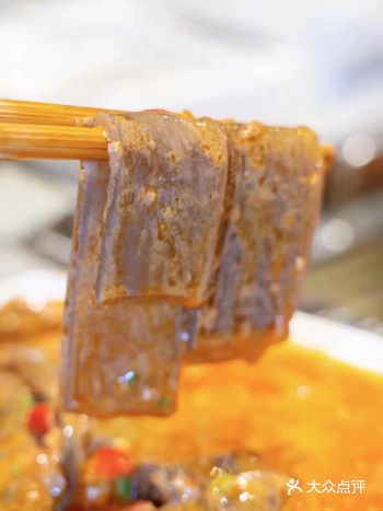 解锁海底捞新吃法—酸辣麻酱宽粉  所需食材：苕粉