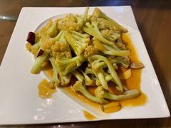 -小河公主秘制烤羊腿(小绿谷店)