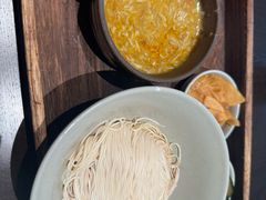 -李百蟹·蟹黄面·江景餐厅(外滩·豫园店)
