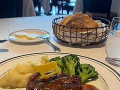 -Wolfgang’s Steakhouse 沃夫冈牛排馆(上海白玉兰广场店)