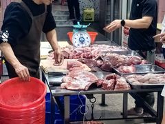 -标记美食新鲜猪杂(兴南大道店)