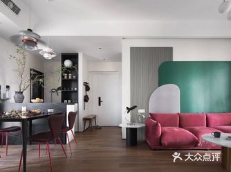 今日分享深圳90后125㎡三居室新家，大胆撞色+多功能套