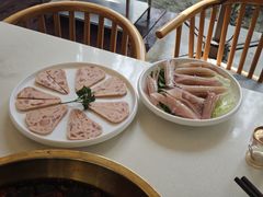 -二荆条·城市森林火锅旗舰店