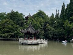 -汇龙潭