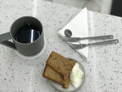 香蕉核果磅蛋糕-Onirii Coffee(长乐路店)