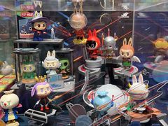 -泡泡玛特POPMART(蓝色港湾店)