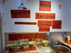 -柳州肥姨妈大骨螺蛳粉(沙河店)