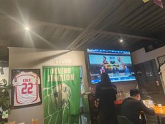 -京狮炙燥·精酿烧烤(首经贸店)