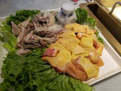 猪肚鸡肉-尚尚仙·酸汤猪手·猪肚鸡火锅(华联万柳购物中心店)