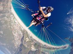 -费特希耶滑翔伞