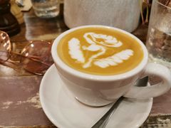 -FLOVIE FLORIST CAFE