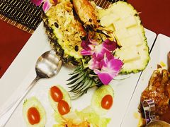 菠萝炒饭-Daddy Nimman Chiang Mai