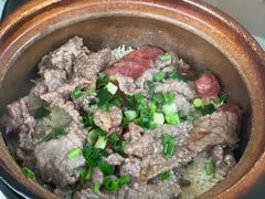-容里煲仔饭(利丰北路店)