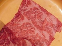 -牛YO寿喜烧·铁板烧和牛火锅自助(市府恒隆店)