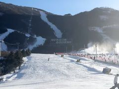 -鳌山滑雪度假区