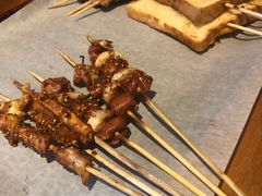 麻酱白糖馒头片-腰子哥烤串(石佛营炫特店)
