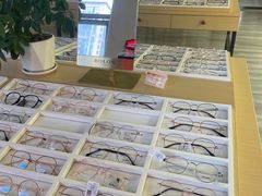 -康利眼镜·蔡司战略合作店(龙泉书房店)
