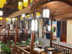 大堂-新百幺妹火锅(新百广场万宇步行街总店)