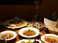 奥尔良鸡肉披萨-秀·爱尔兰餐吧(上海路店)