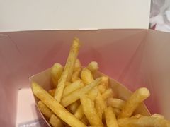 -麦当劳(上海虹桥站30B检票口楼上)