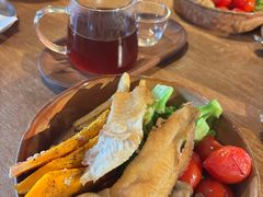 -福嗝er 咖啡&精酿餐吧(东四店)