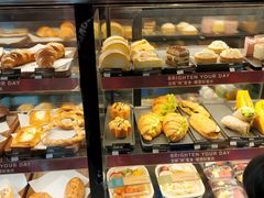 -星巴克臻选(莘庄仲盛店)