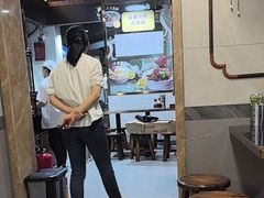 -伍湛记 · 广州老字号(龙津中路店)