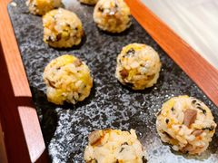 蟹籽手抓饭-春熙台韩国料理·章鱼肥牛(西丽店)