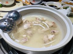 椰子鸡-煲大王猪肚鸡·椰子鸡火锅(红谷滩万达店)
