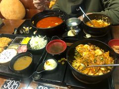 -米屋石锅拌饭(师大店)