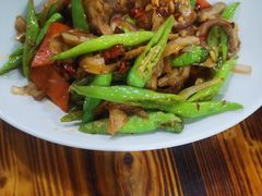 -小桃园煨汤馆(新宇安居楼店)