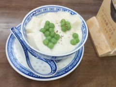 青团冰豆花-蟹上黄·蟹黄面·江南糖水(人民广场店)