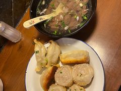-舒蔡记生煎菜饭(云南中路店)