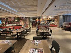 -咖啡苑自助餐厅·中国大饭店