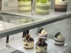 -顶东面包花园·生日蛋糕(香榭丽店)