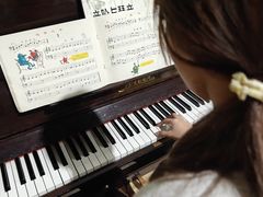 -极限PLAY运动娱乐新世界·团建派对潮玩休闲馆·室内蹦极高空游乐园