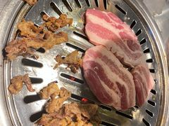 -韩聚屋韩国烤肉餐厅(新北万达店)