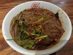 -万记麻辣烫国展总店