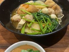 -万记麻辣烫国展总店