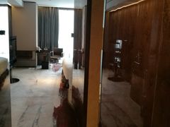 -广州天河希尔顿酒店