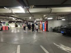 -中山公园-龙之梦停车场