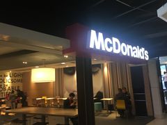 门面-麦当劳(朝阳路得来速店)