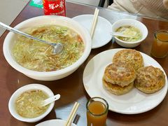 -牛庄高晓山风味馅饼城(海城店)