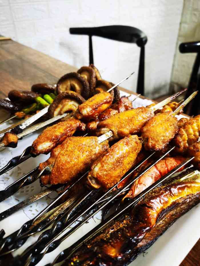 延吉烤肉-"年糕软软的还不错.鸡翅也还行吧,烤肉肥瘦..."-大众点评移